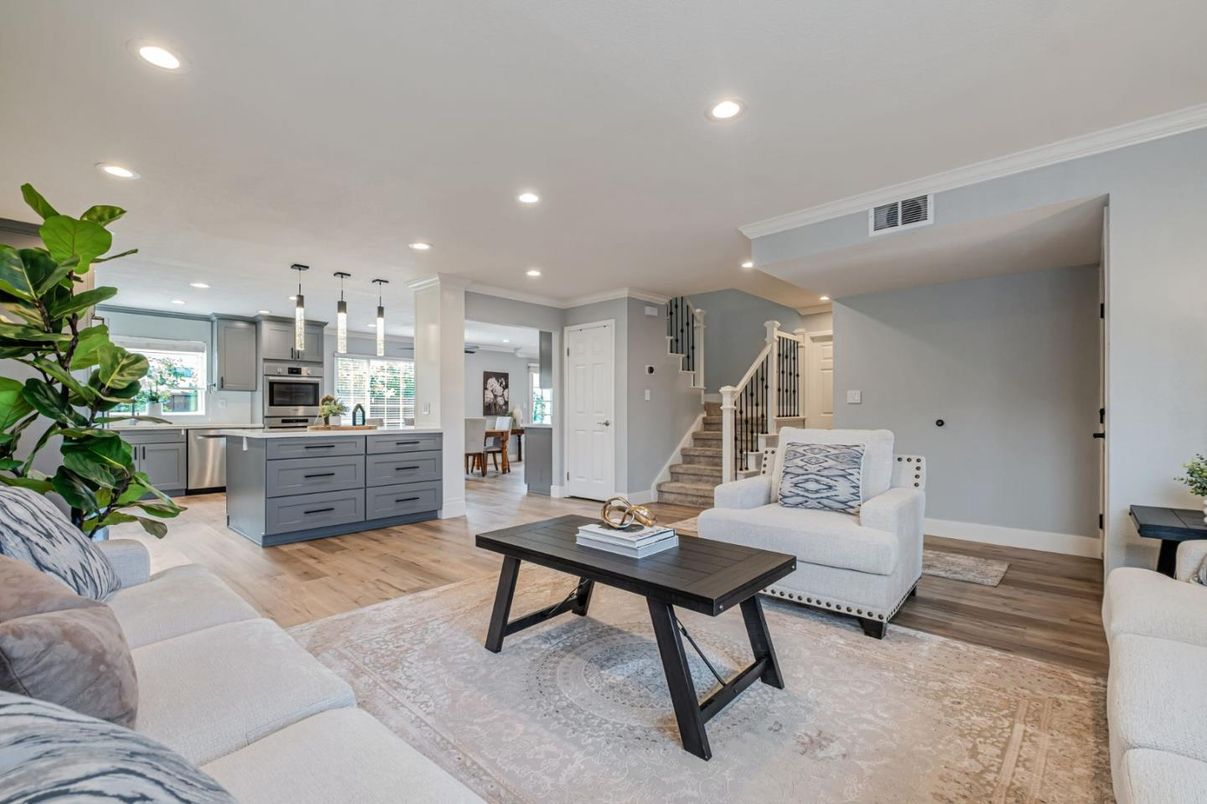 Interior, Kitchen, Living room, Pendant Lights, Recessed Lighting, Stainless Steel Appliances, Wood Texture Flooring