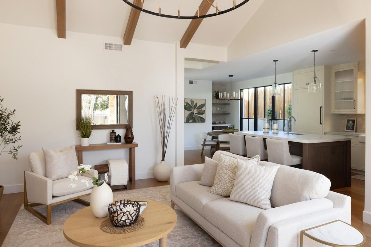 Chandelier, Dining room, Interior, Living room, Pendant Lights, Wooden Beams, Wood Texture Flooring