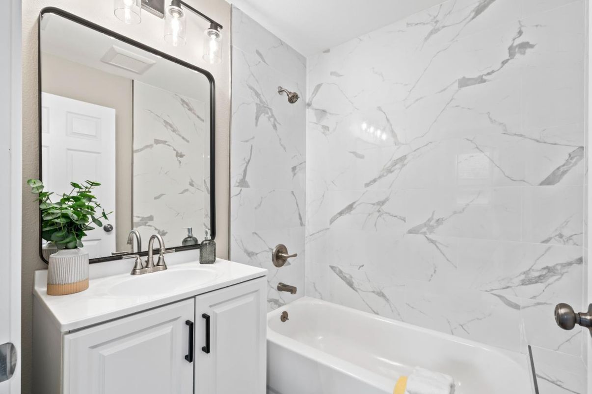 Bathroom, Interior, Marble Walls