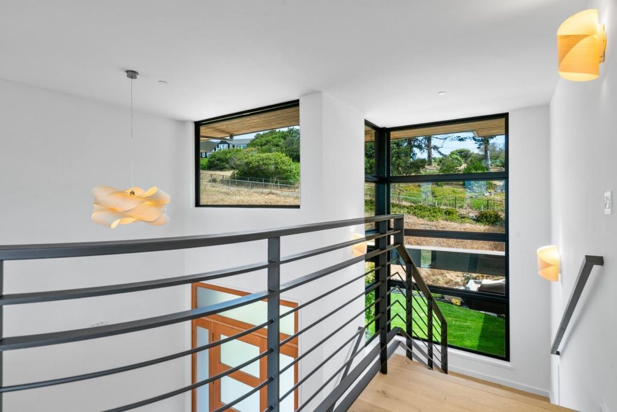 Interior, Pendant Lights, Recessed Lighting, Wood Texture Flooring