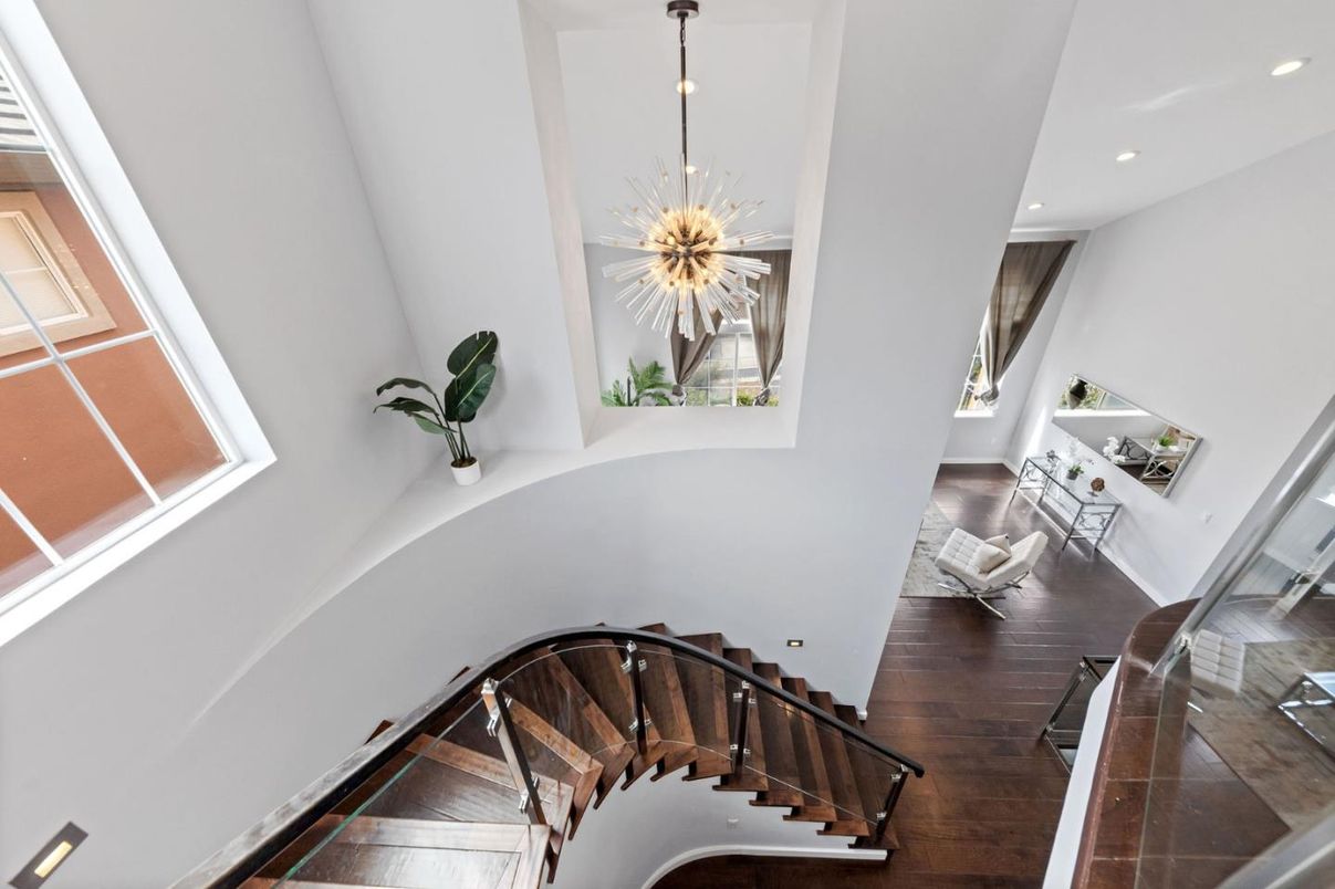 Interior, Pendant Lights, Recessed Lighting, Wood Texture Flooring