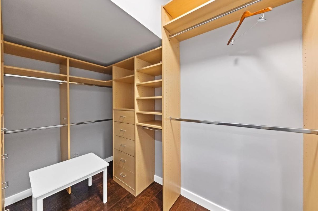 Interior, Walk-in Closets, Wood Texture Flooring