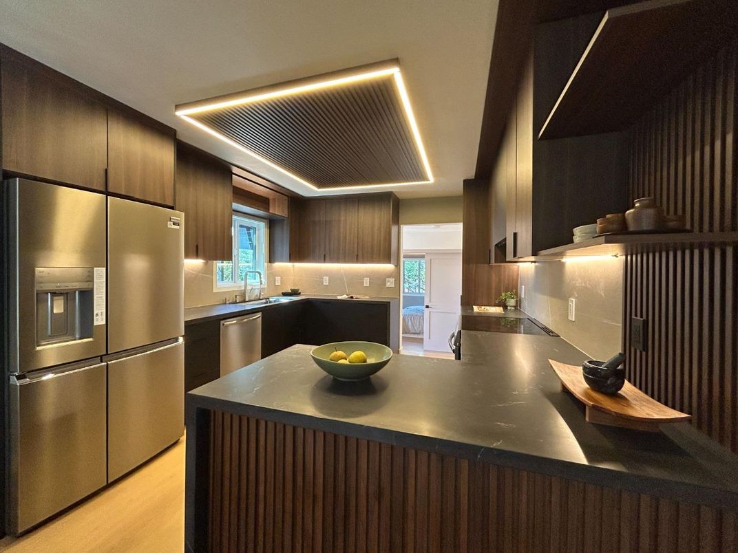 Interior, Kitchen, Stainless Steel Appliances, Wood Texture Flooring