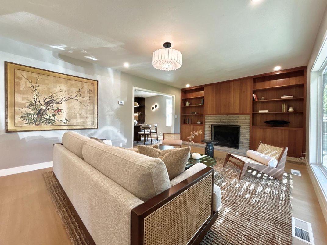 Dining room, Fireplace, Interior, Living room, Pendant Lights, Recessed Lighting, Wood Texture Flooring