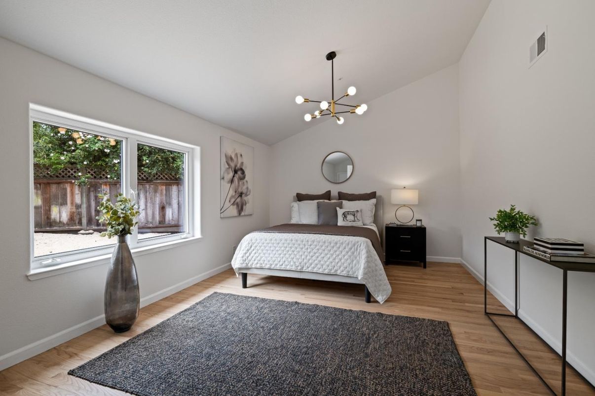 Bedroom, Interior, Pendant Lights, Wood Texture Flooring