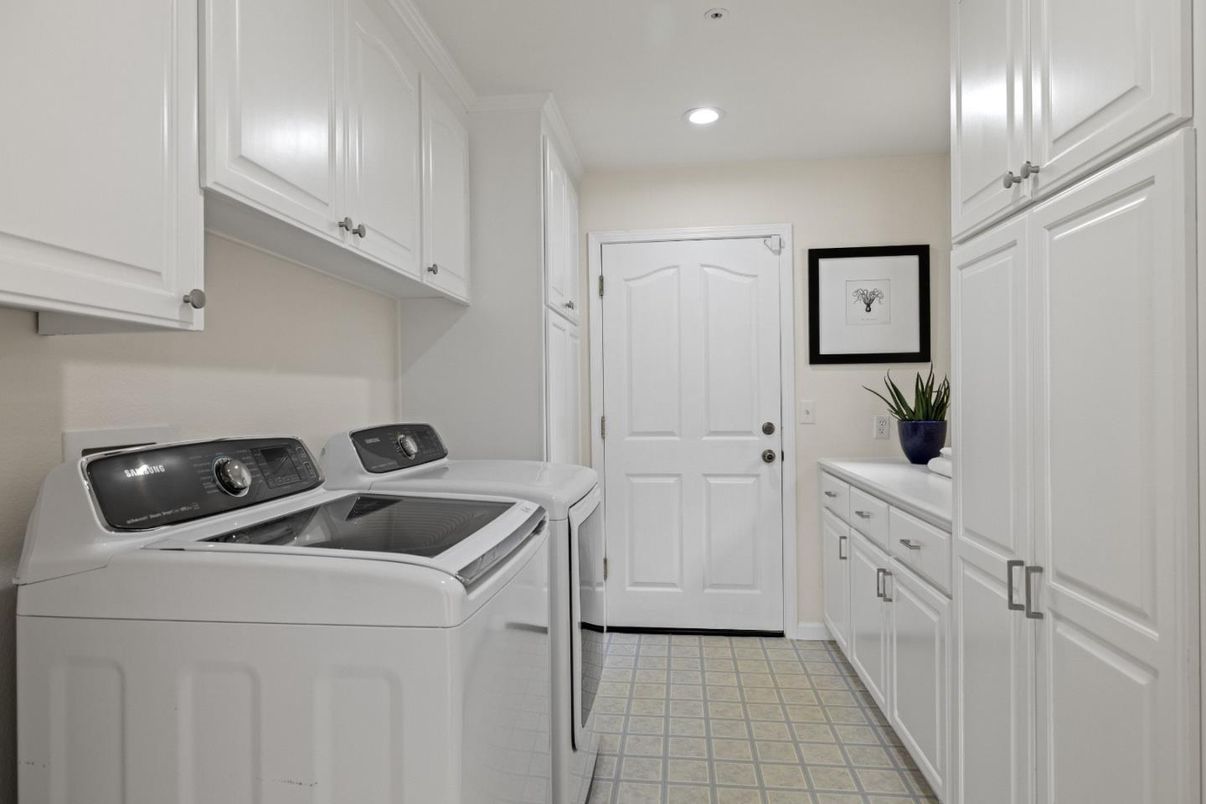 Interior, Recessed Lighting, Washer