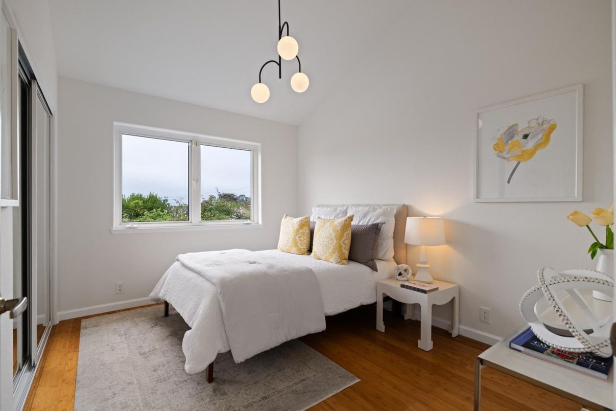 Bedroom, Interior, Pendant Lights, Wood Texture Flooring