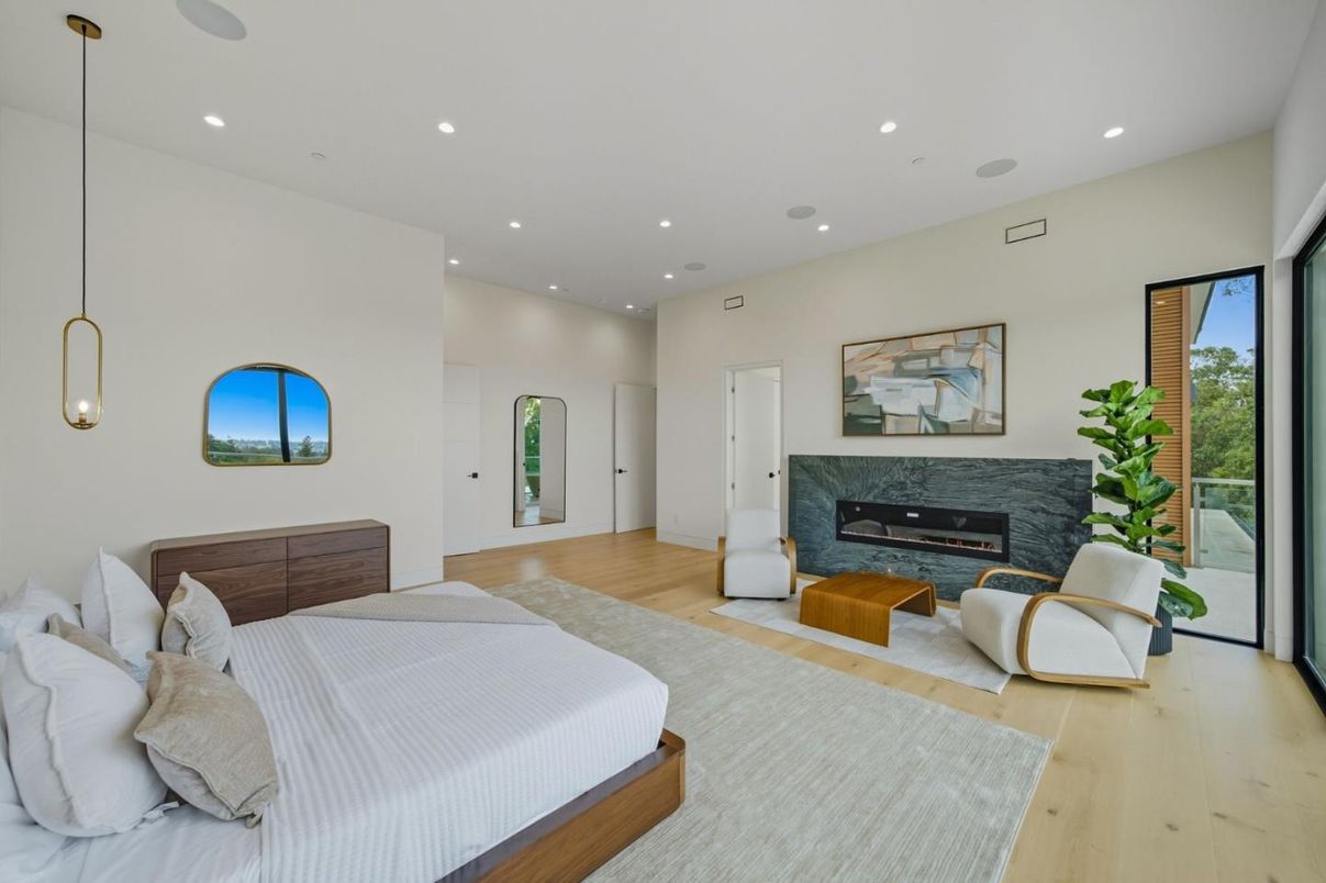 Bedroom, Fireplace, Interior, Pendant Lights, Recessed Lighting, Wood Texture Flooring