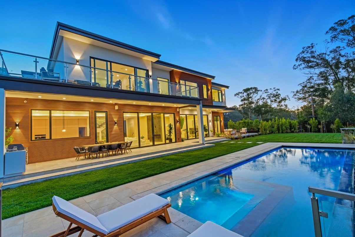 Backyard, Exterior, Pool