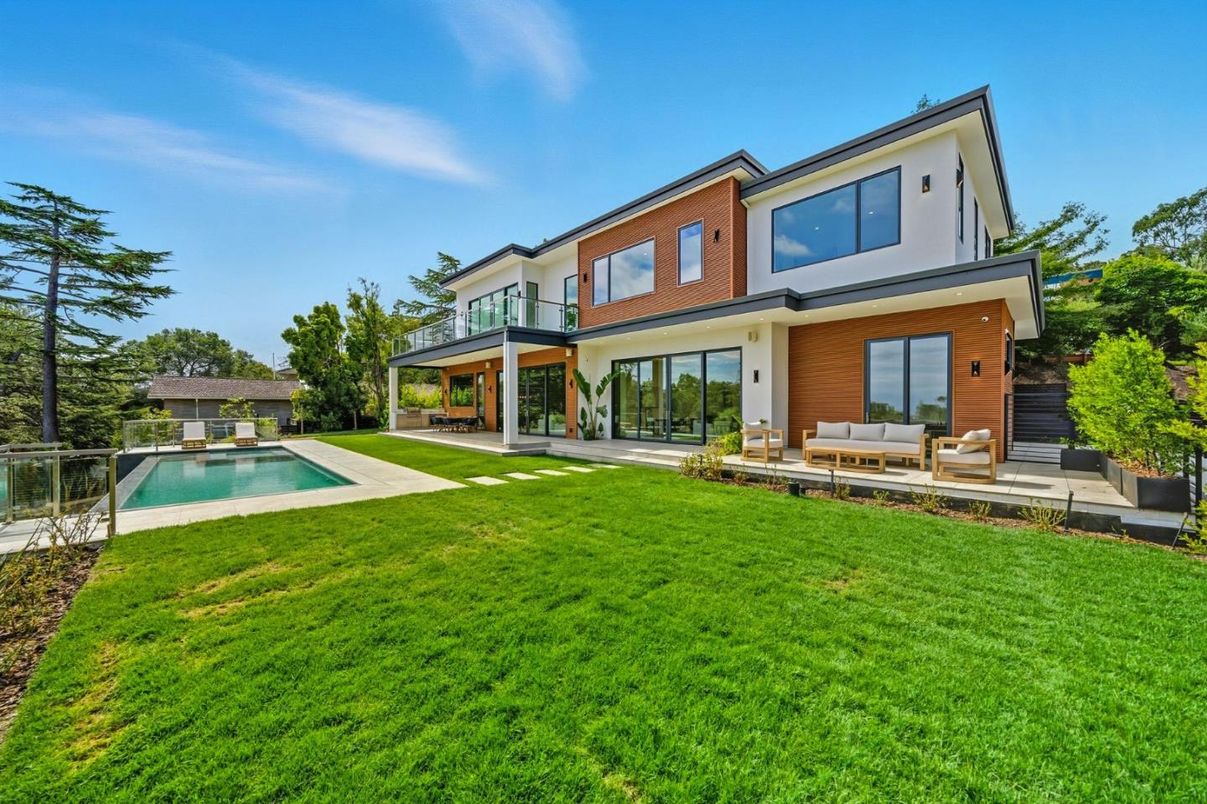 Backyard, Exterior, Pool