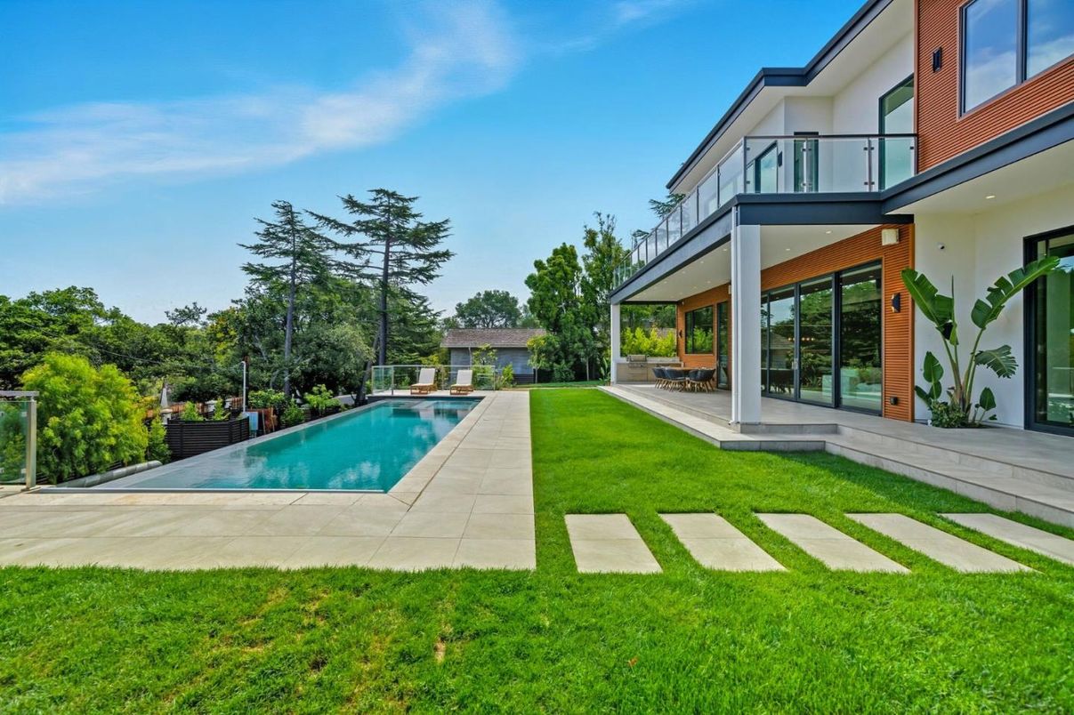 Backyard, Exterior, Pool