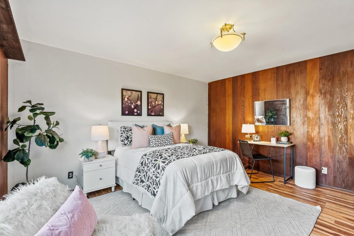 Bedroom, Interior, Wood Texture Flooring, Wooden Walls