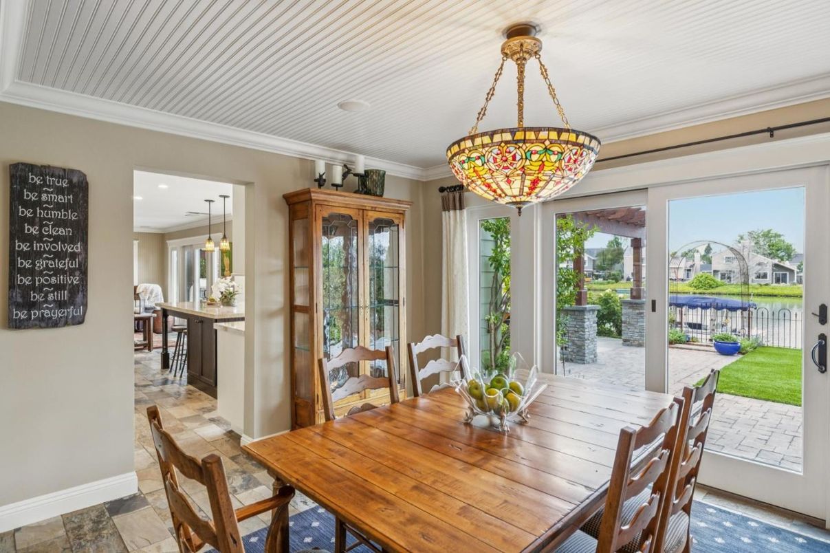 Dining room, Interior, Pendant Lights