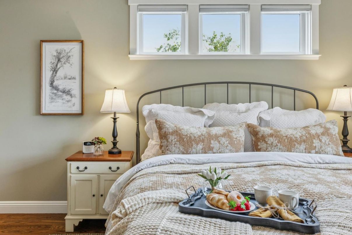 Bedroom, Interior, Wood Texture Flooring