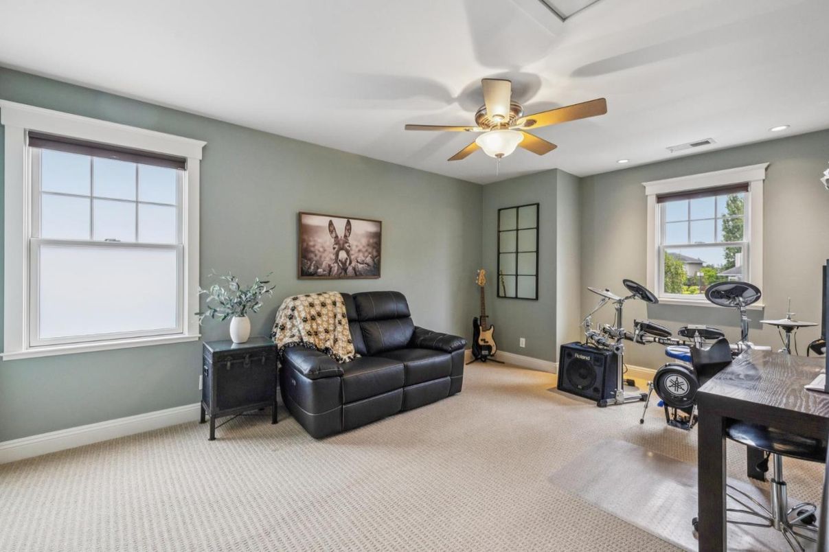 Fitness Equipment, Home Office, Interior, Recessed Lighting
