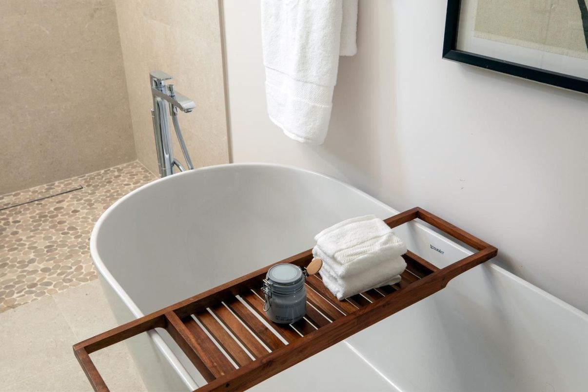 Bathroom, Free Standing Baths, Interior