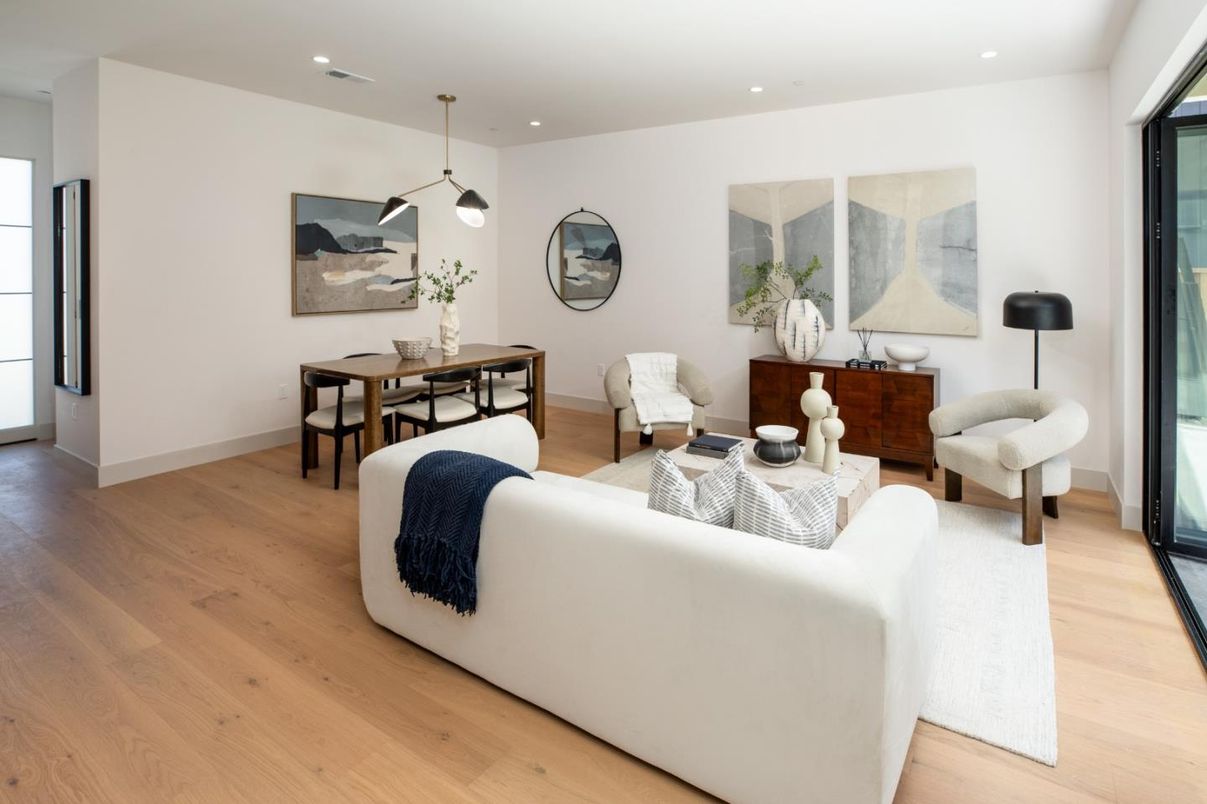 Dining room, Interior, Living room, Pendant Lights, Recessed Lighting, Wood Texture Flooring