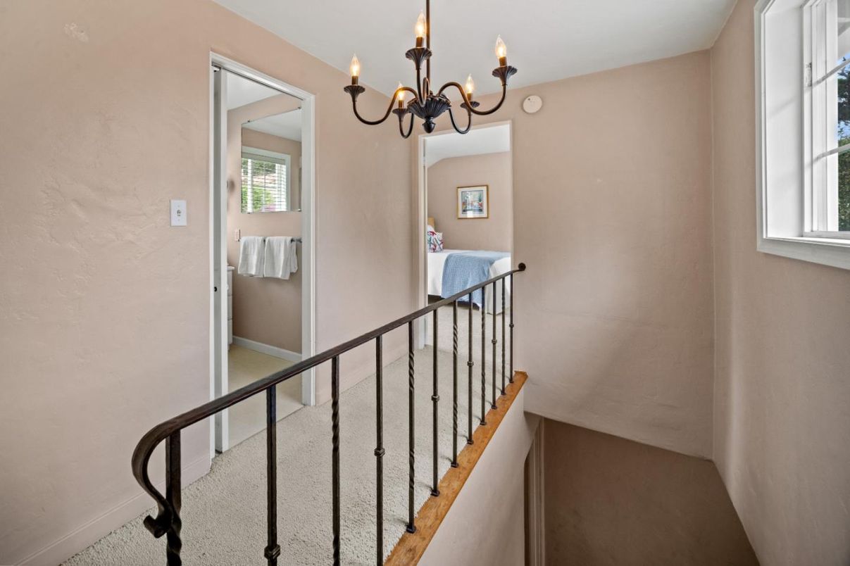 Chandelier, Interior