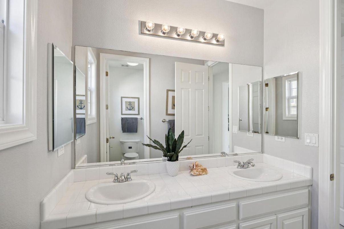 Bathroom, Dual Sink Vanities, Interior, Tile Countertops
