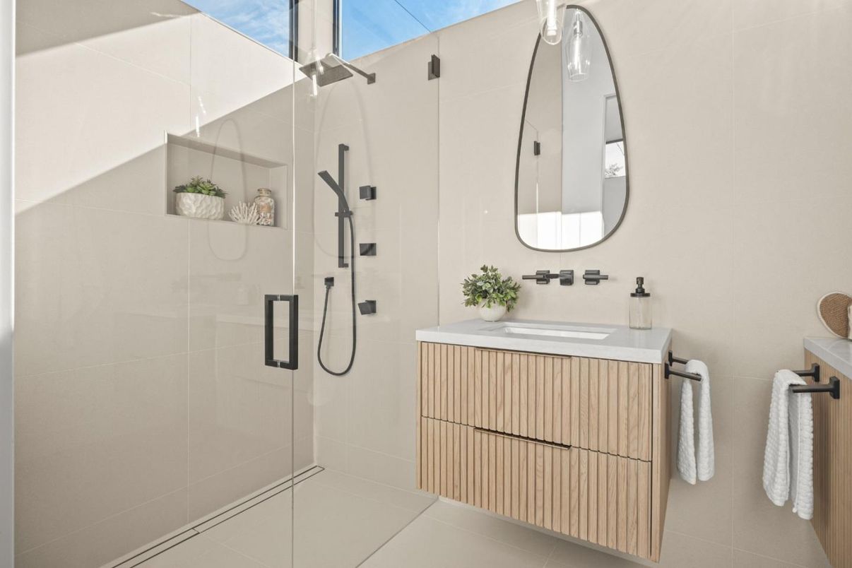 Bathroom, Glass Shower, Interior