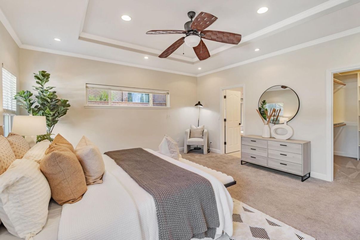 Bedroom, Interior, Recessed Lighting