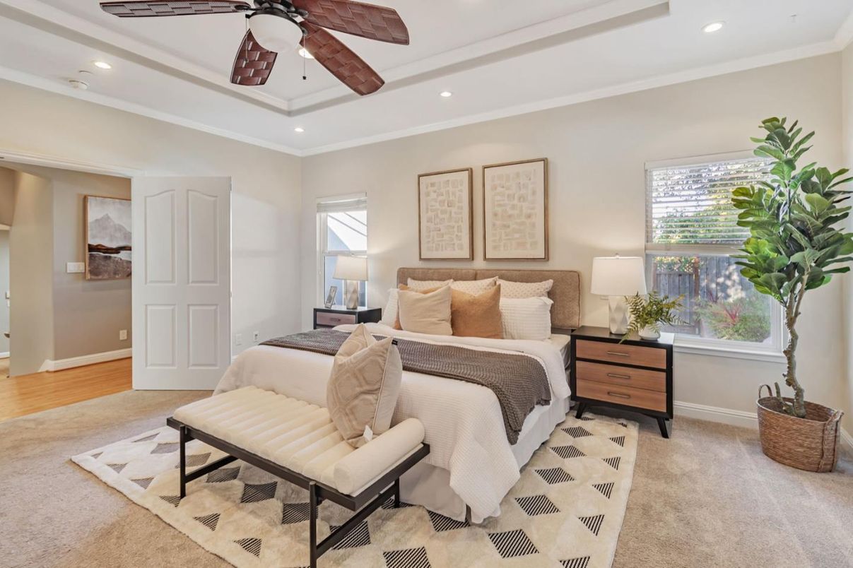 Bedroom, Interior, Recessed Lighting