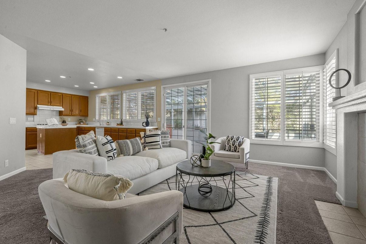 Interior, Kitchen, Living room, Recessed Lighting