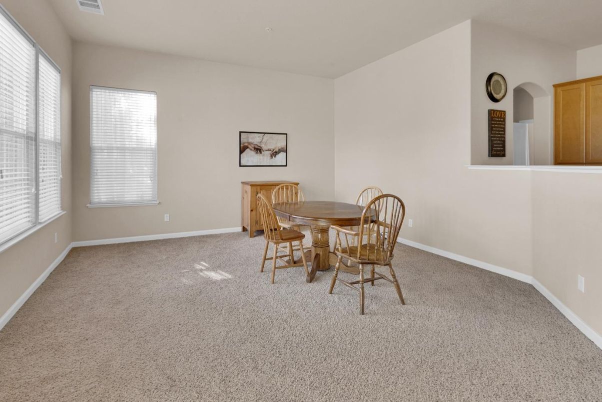 Dining room, Interior