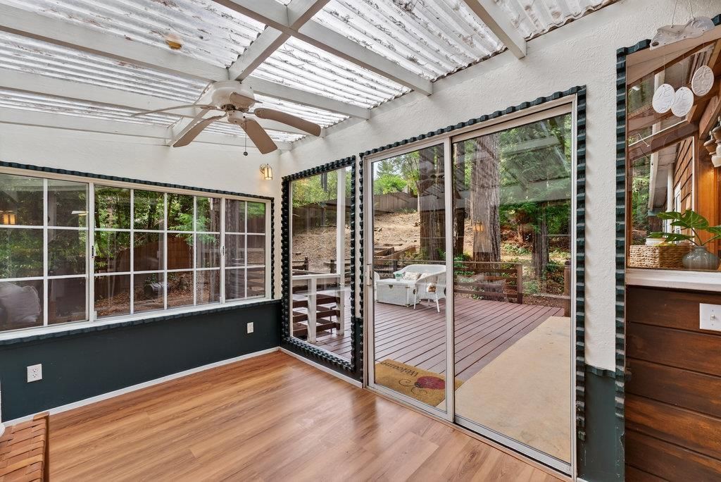 Interior, Sun Room, Wood Texture Flooring