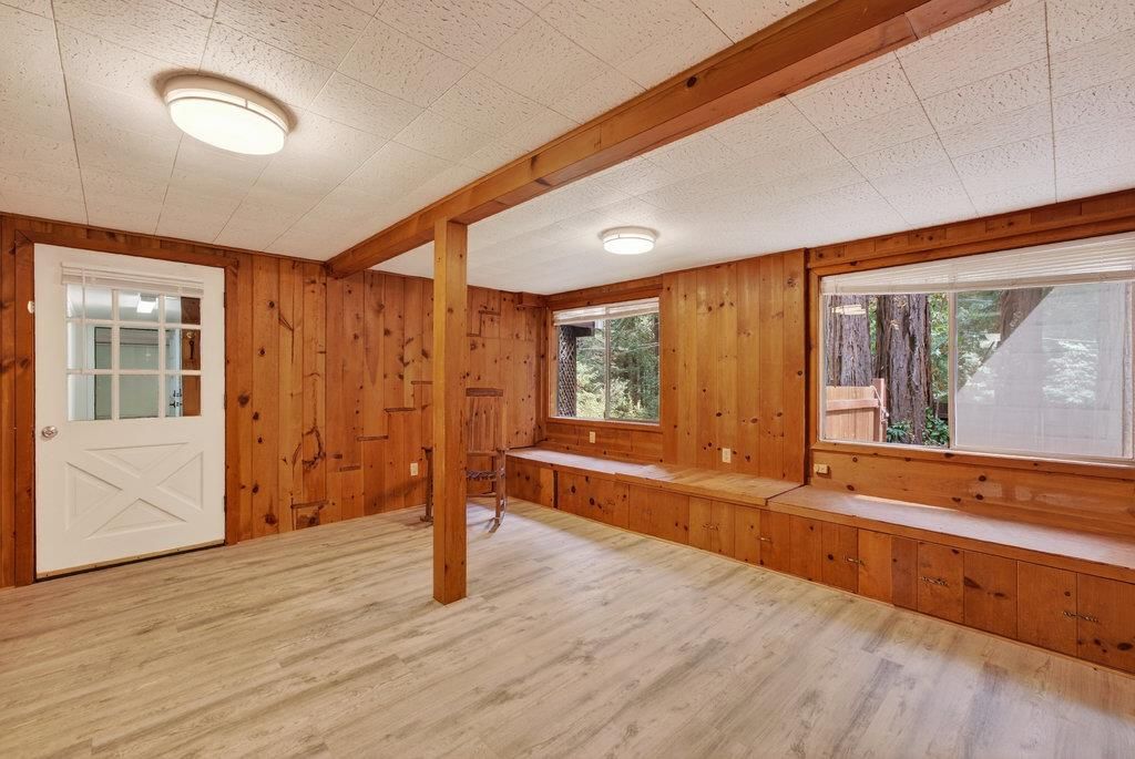 Empty room, Interior, Wood Texture Flooring, Wooden Walls