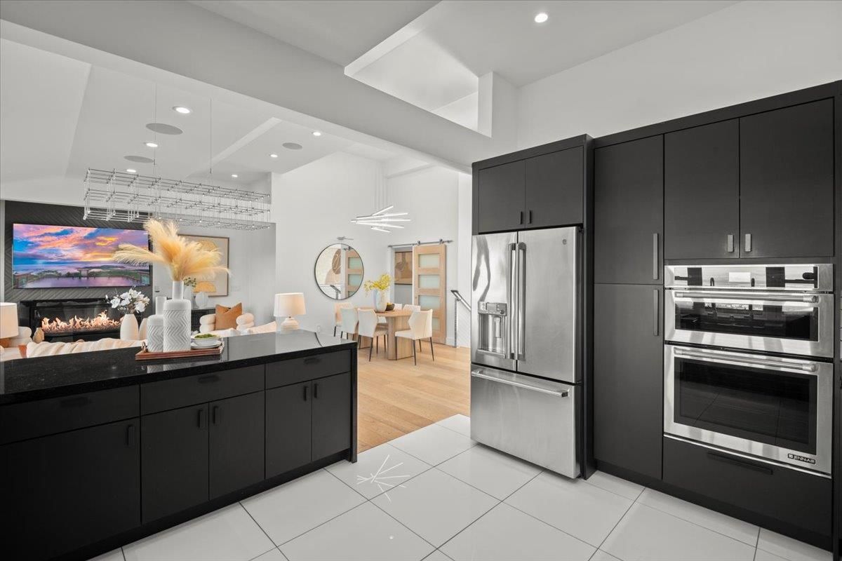 Dining room, Interior, Kitchen, Recessed Lighting, Stainless Steel Appliances, Wood Texture Flooring