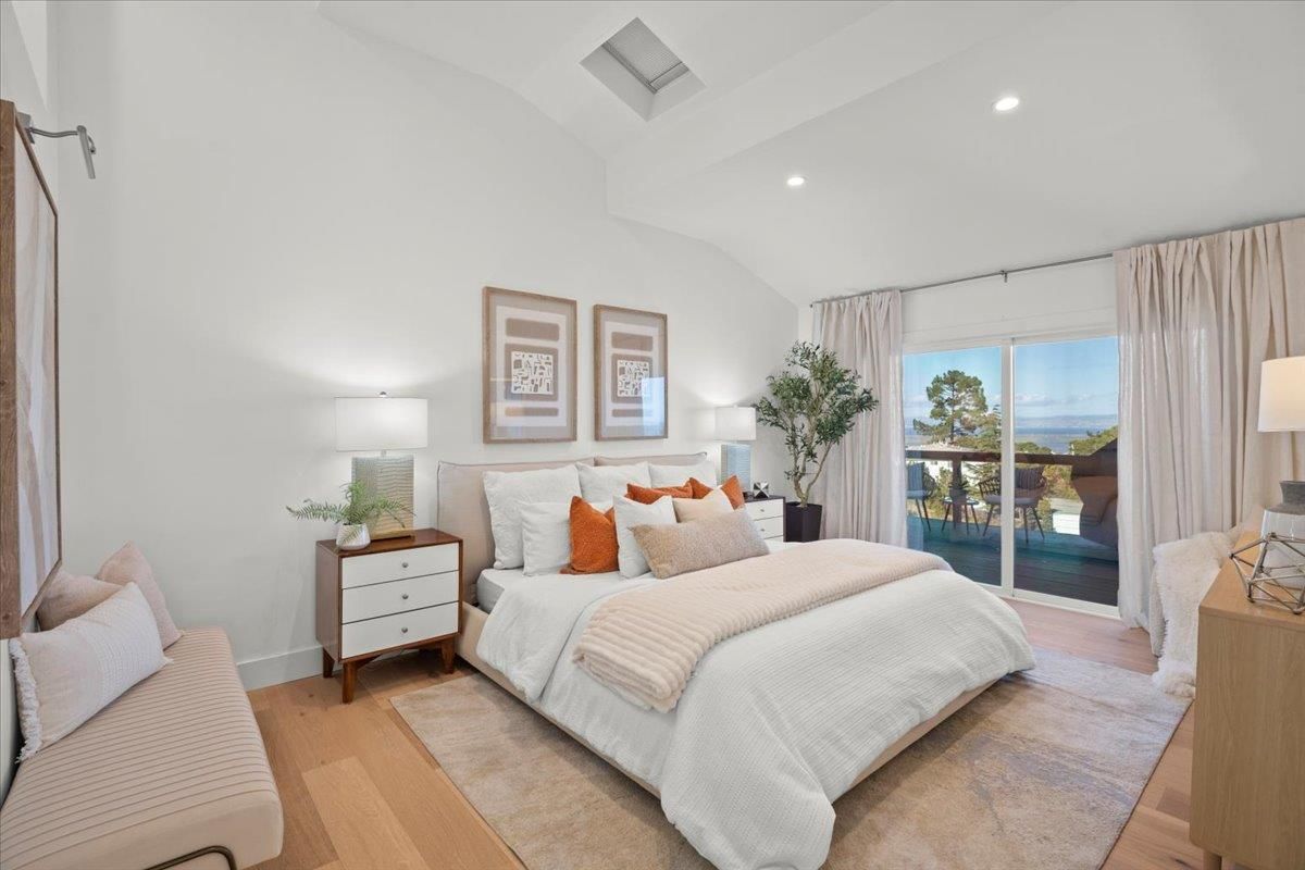 Bedroom, Interior, Recessed Lighting, Water, Wood Texture Flooring