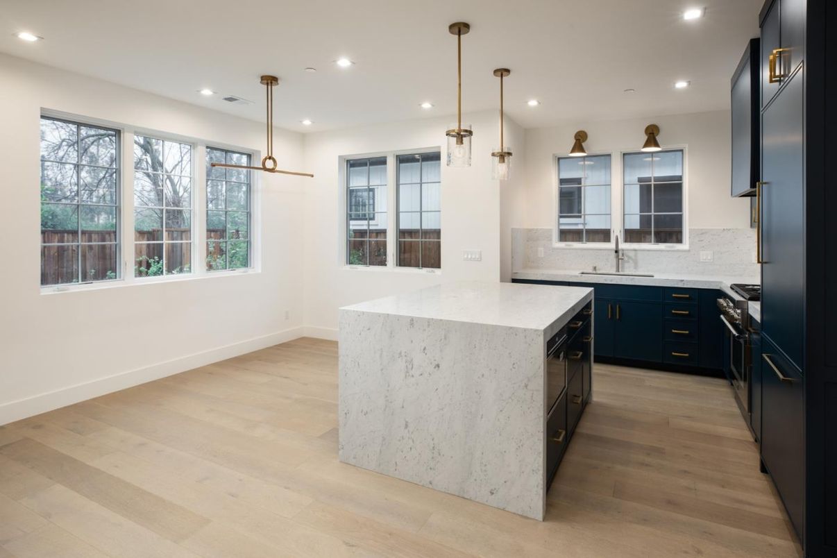 Interior, Kitchen, Pendant Lights, Recessed Lighting, Wood Texture Flooring