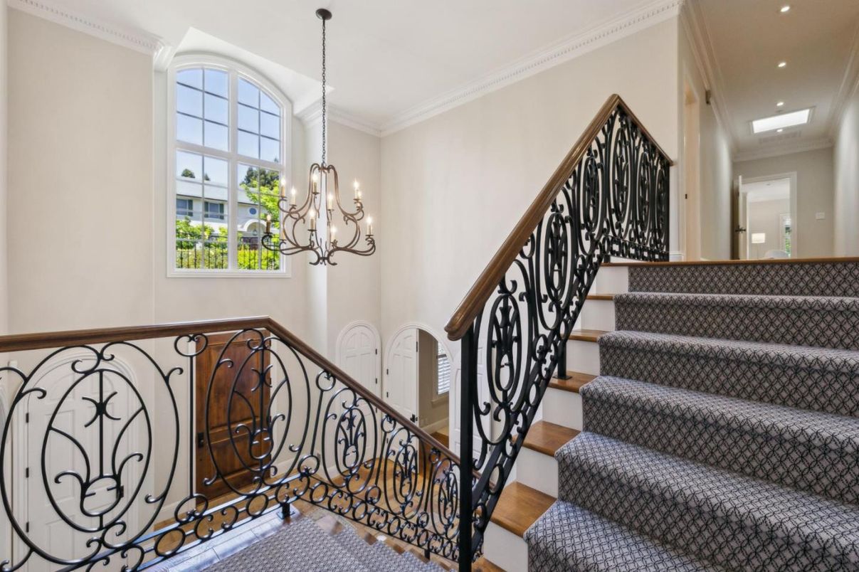 Chandelier, Interior, Recessed Lighting