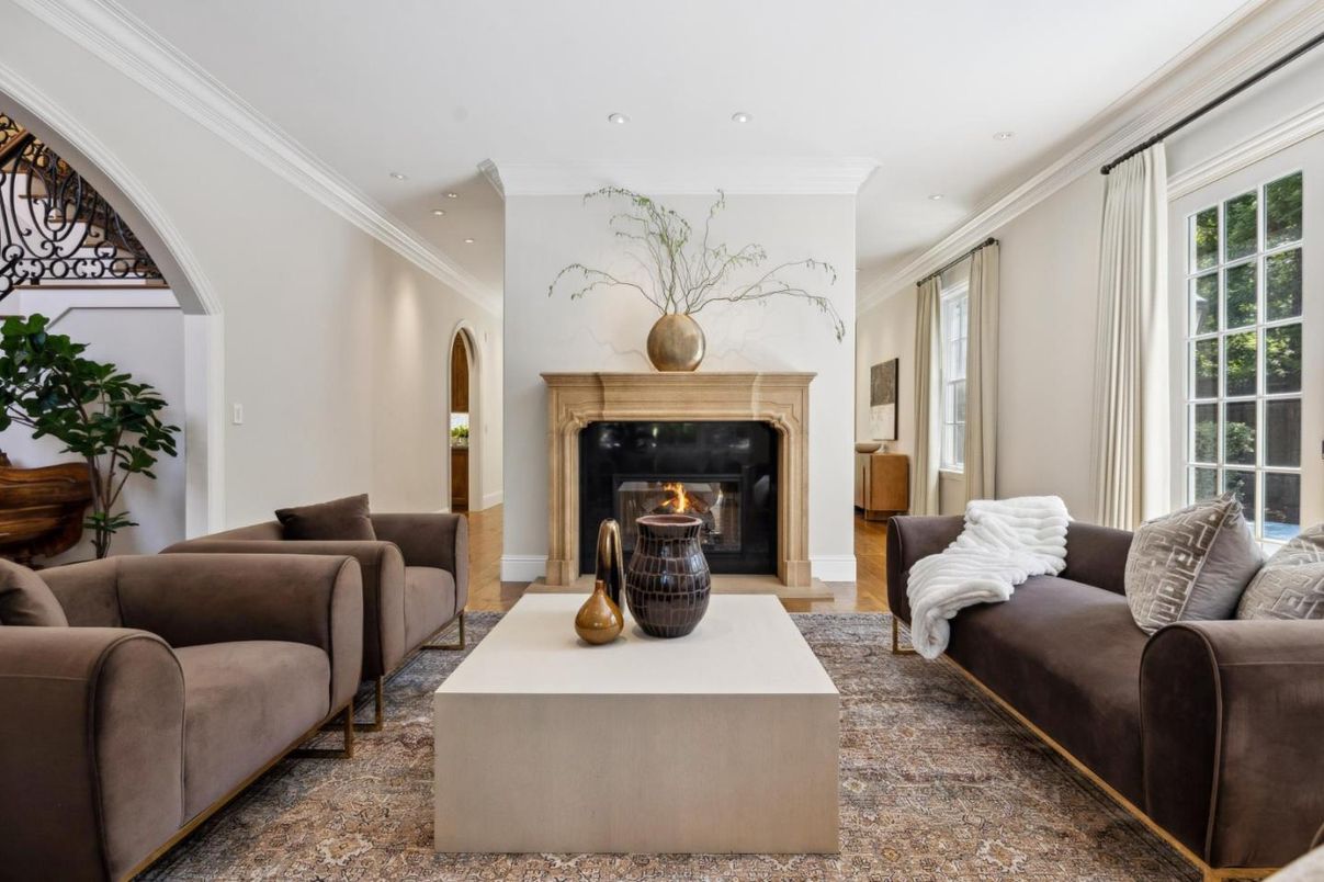 Fireplace, Interior, Living room, Recessed Lighting