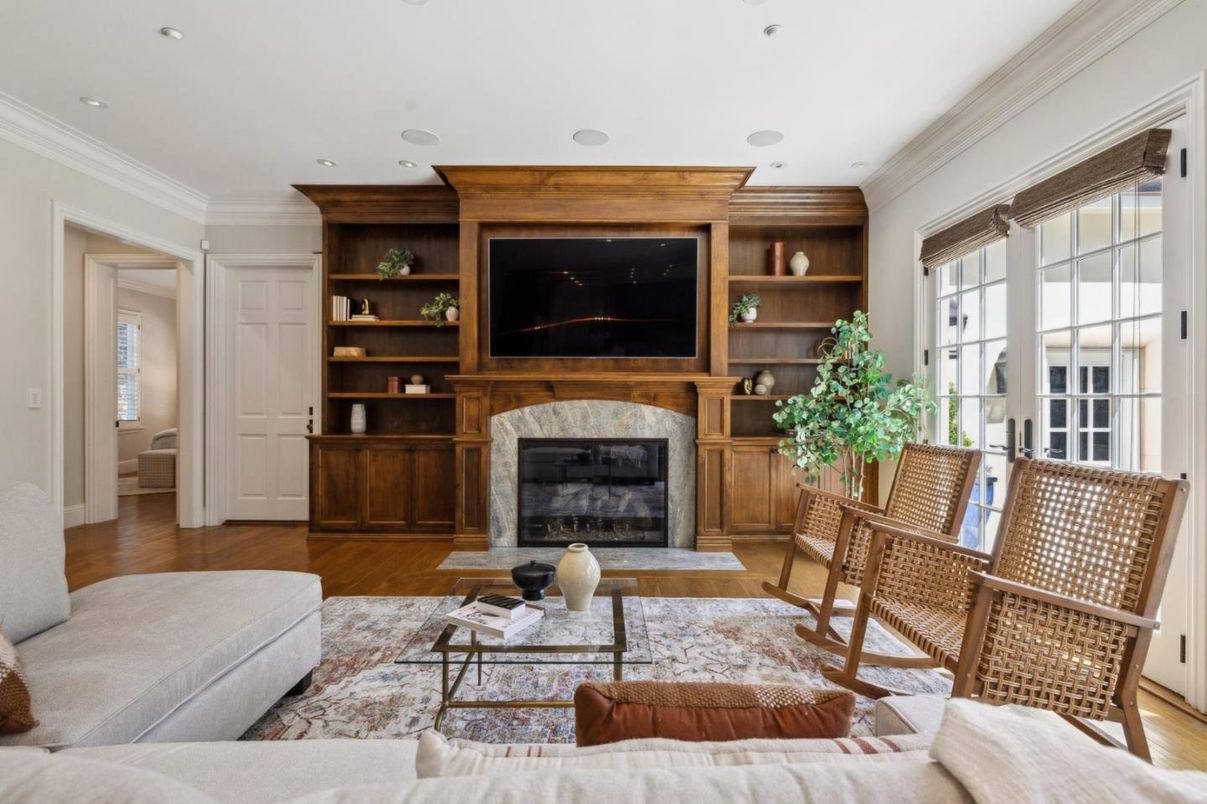 Fireplace, Interior, Living room, Recessed Lighting, Wood Texture Flooring