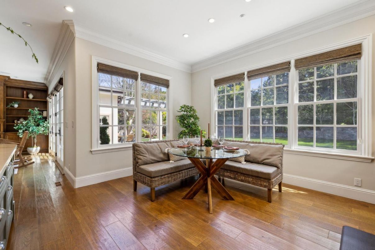 Dining room, Interior, Recessed Lighting, Wood Texture Flooring