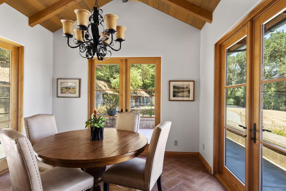 Chandelier, Dining room, Interior, Wooden Beams, Wooden Ceilings