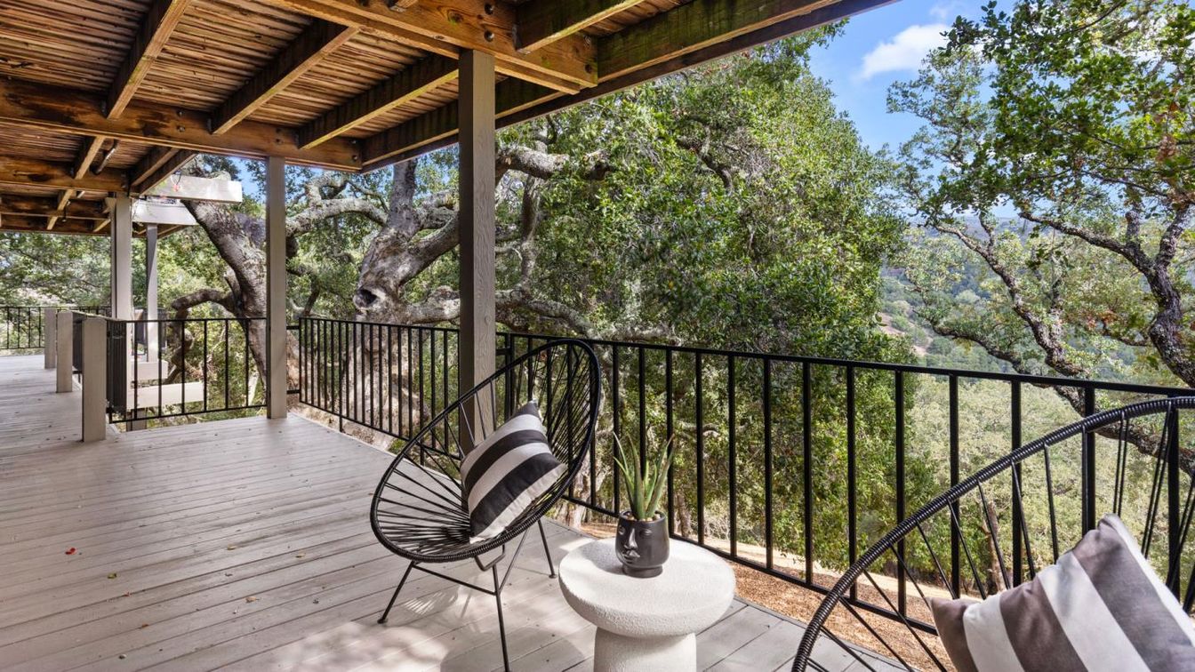 Exterior, Wood Texture Flooring