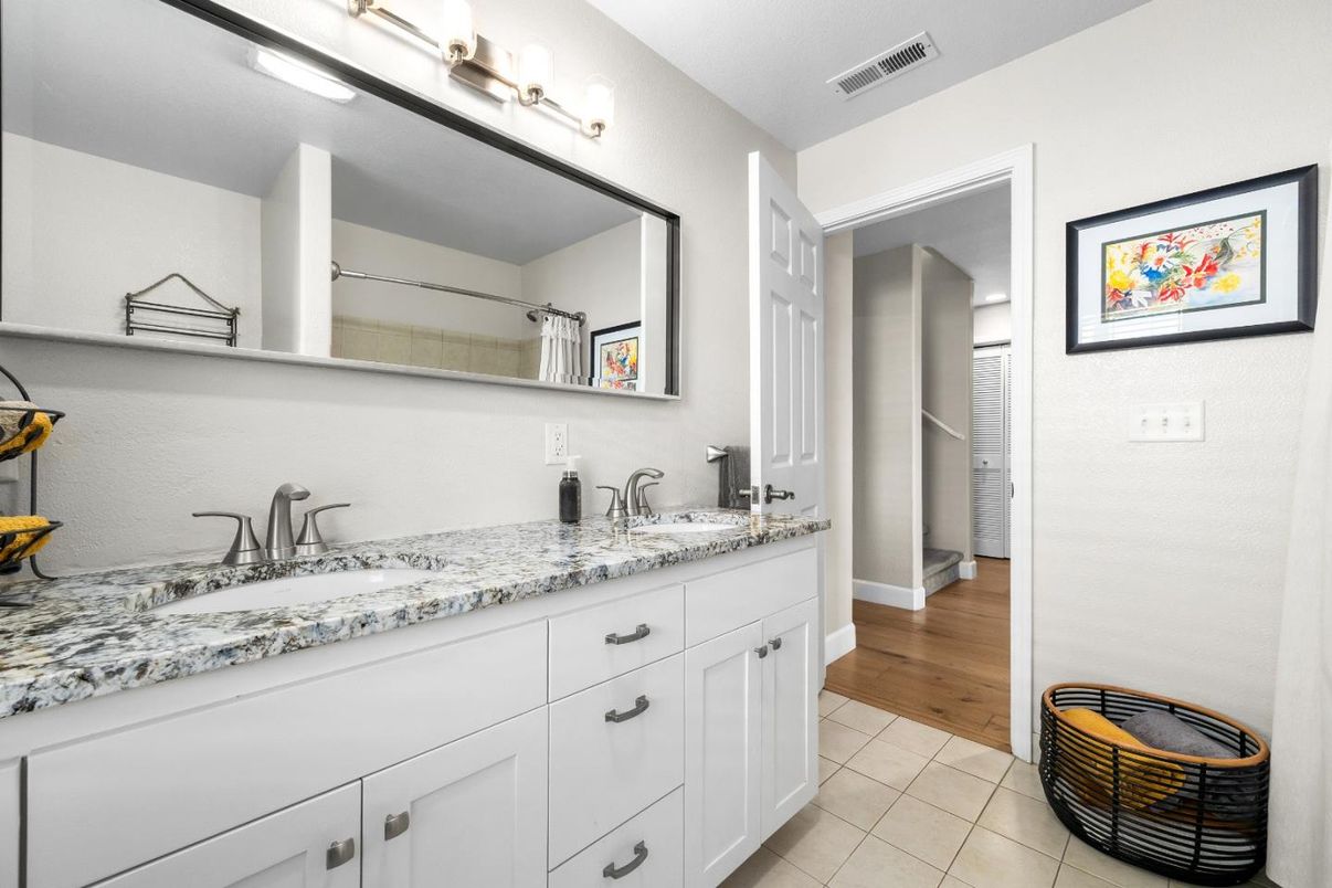 Bathroom, Dual Sink Vanities, Interior, Wood Texture Flooring