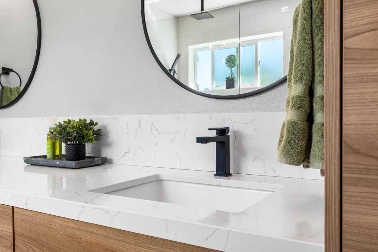 Bathroom, Interior, Marble Walls