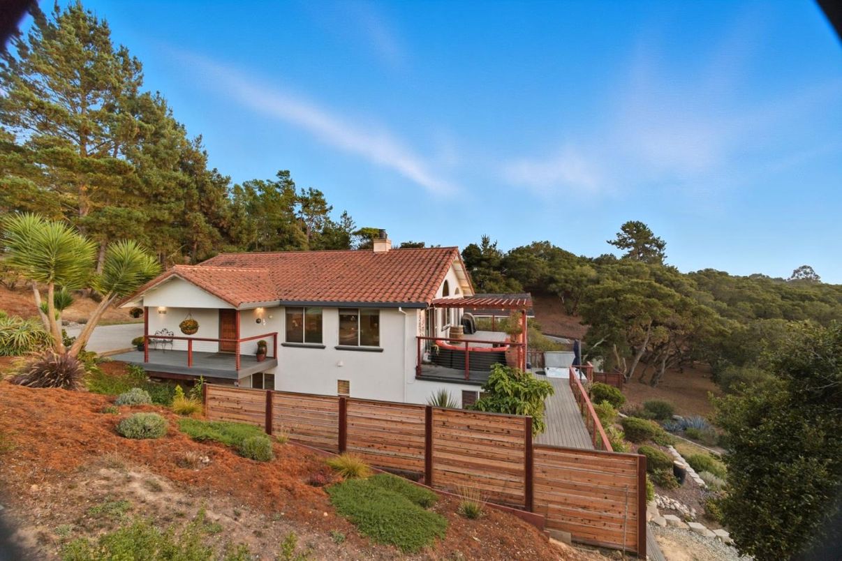 Exterior, Facade, Spanish Mediterranean