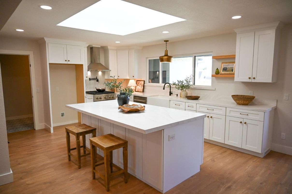 Interior, Kitchen, Pendant Lights, Recessed Lighting, Wood Texture Flooring