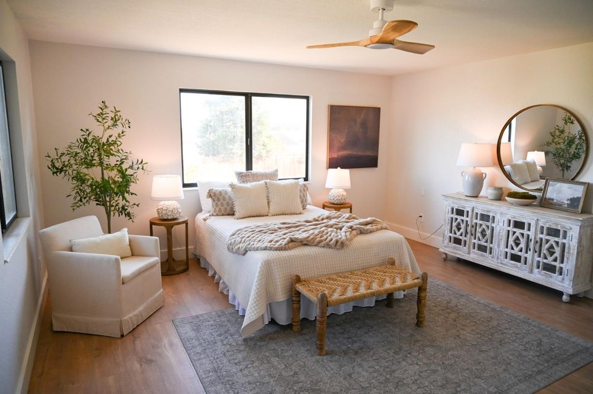 Bedroom, Interior, Wood Texture Flooring