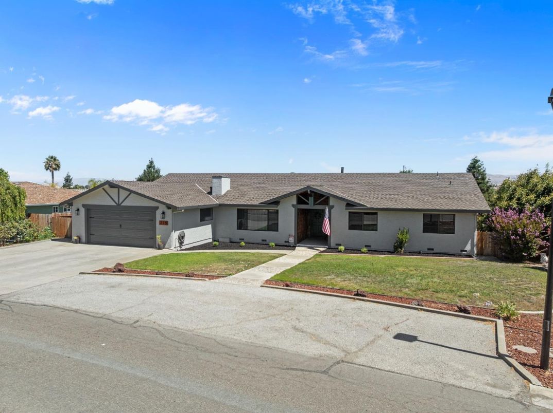 Attached, Detached Garage, Exterior, Facade, Ranch