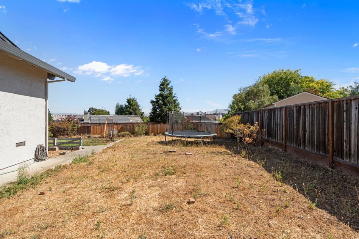 Backyard, Exterior, Playground