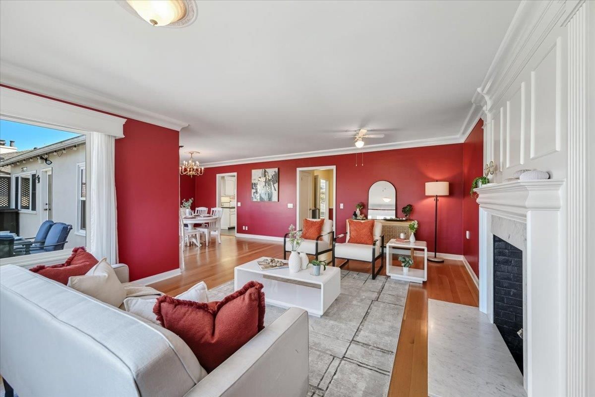 Chandelier, Dining room, Fireplace, Interior, Living room, Wood Texture Flooring
