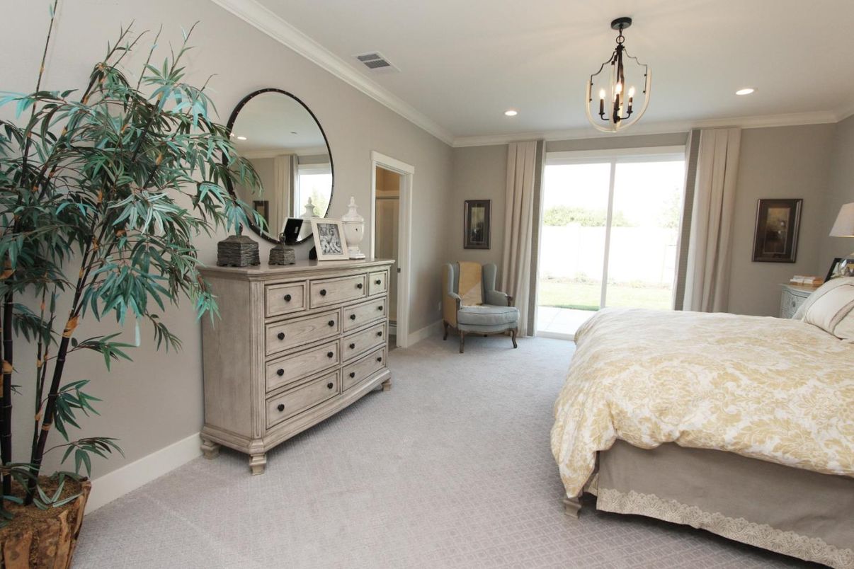 Bedroom, Interior, Pendant Lights, Recessed Lighting