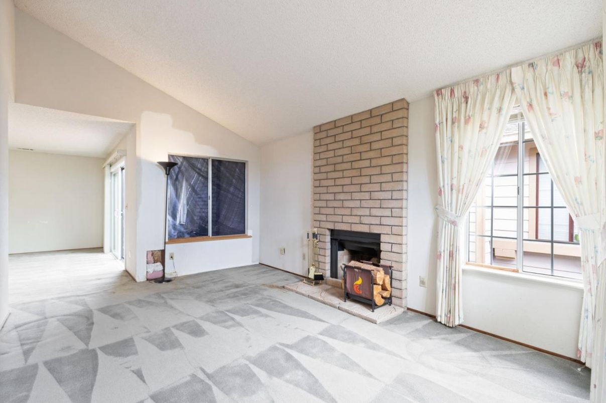 Empty room, Fireplace, Interior, Stone Walls