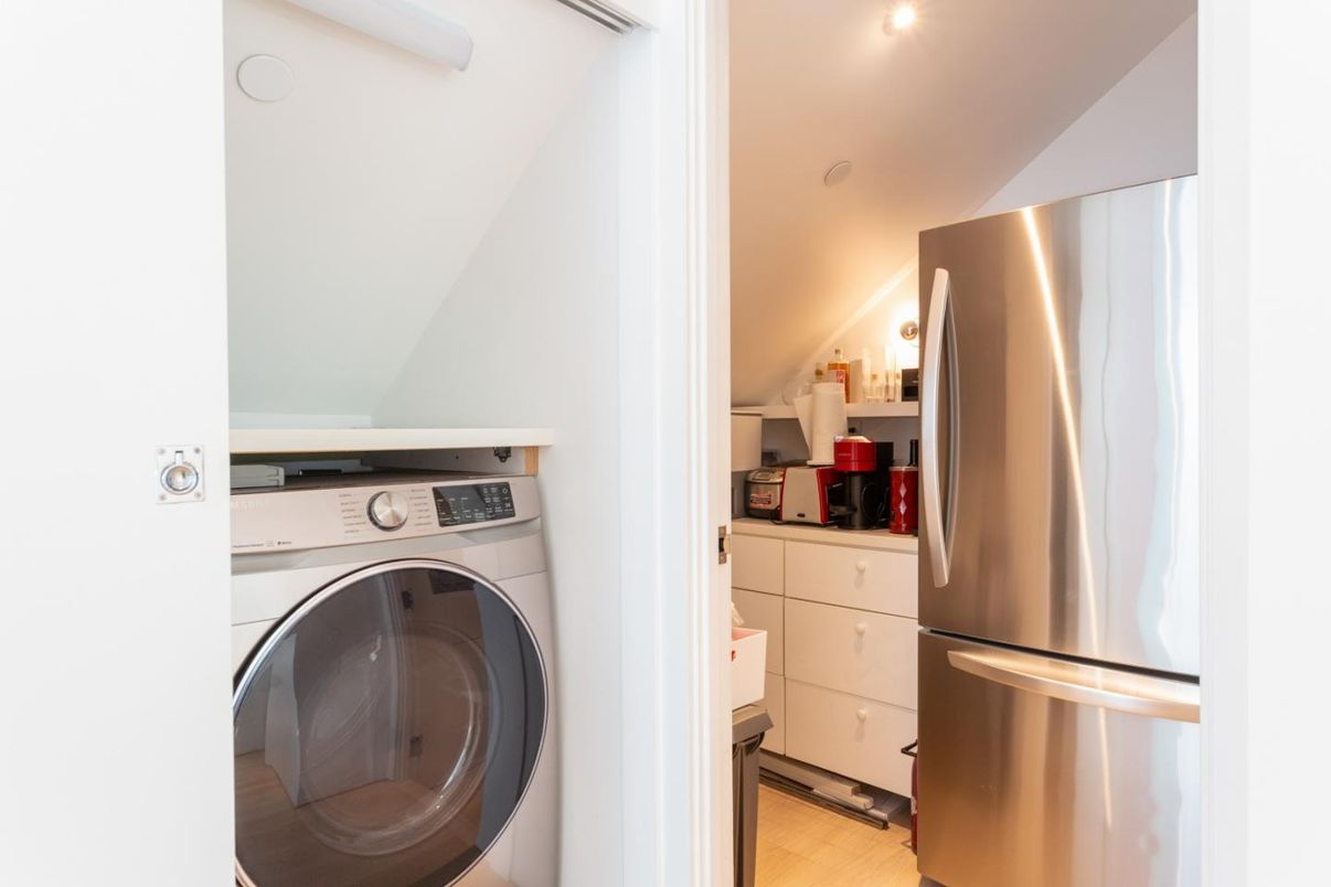 Interior, Recessed Lighting, Utility Closets, Washer, Wood Texture Flooring